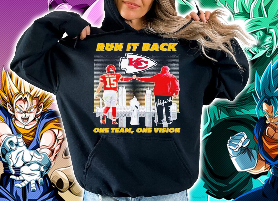 Patrick Mahomes Andy Reid Run in back one team one vision signatures shirt t-shirt hoodie