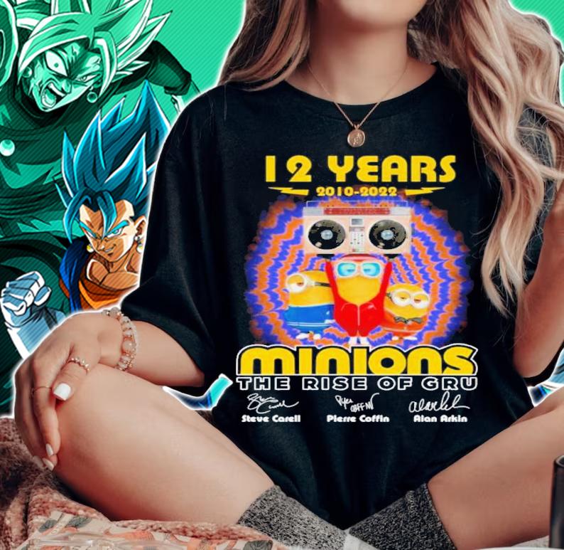12 years 2010 2022 Minions the rise of Gru signatures shirt t-shirt woman shirt