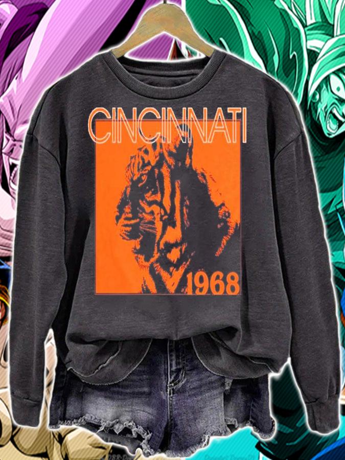 Bengal Tiger Profile 1968 T-Shirt t-shirt sweatshirt