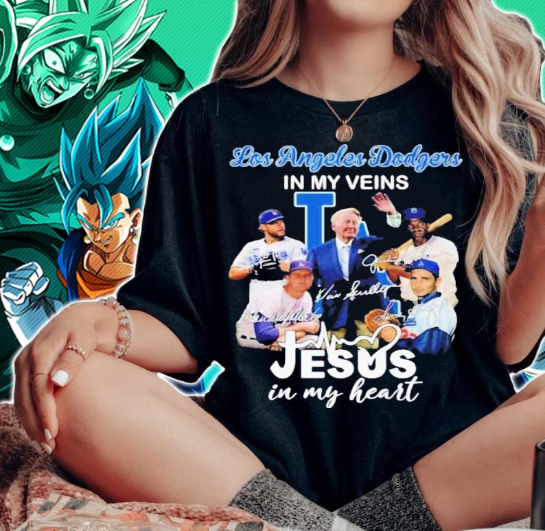 Los Angeles Dodgers In My Veins Jesus In My Heart Signatures Shirt t-shirt woman shirt