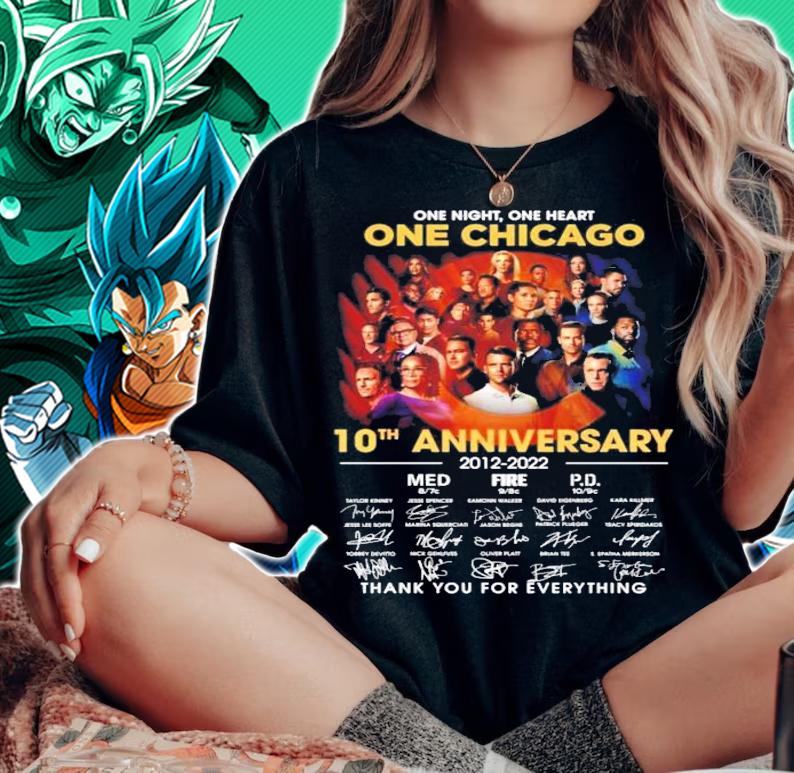One Night One Heart One Chicago 10th Anniversary 2012-2022 Signatures Thank You For Everything T-Shirt t-shirt woman shirt
