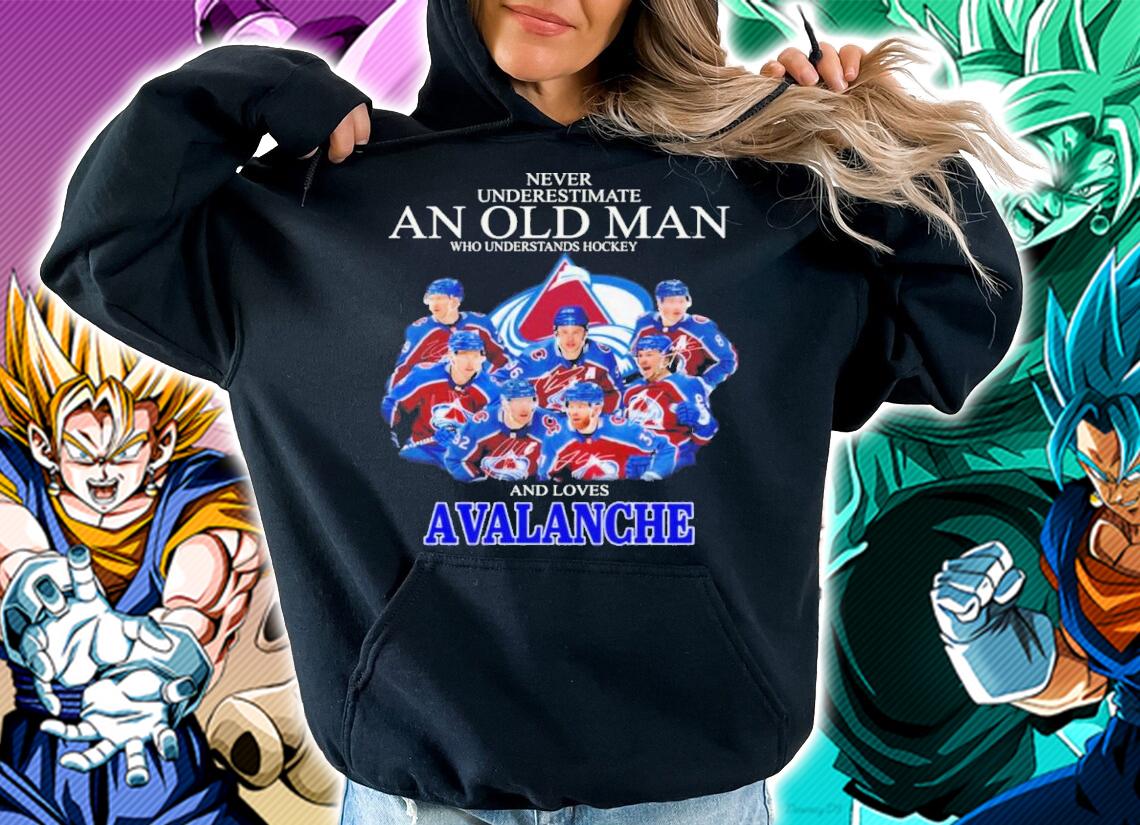 Never Underestimate A Woman Who Understands Hockey And Loves Avalanche t-shirt hoodie