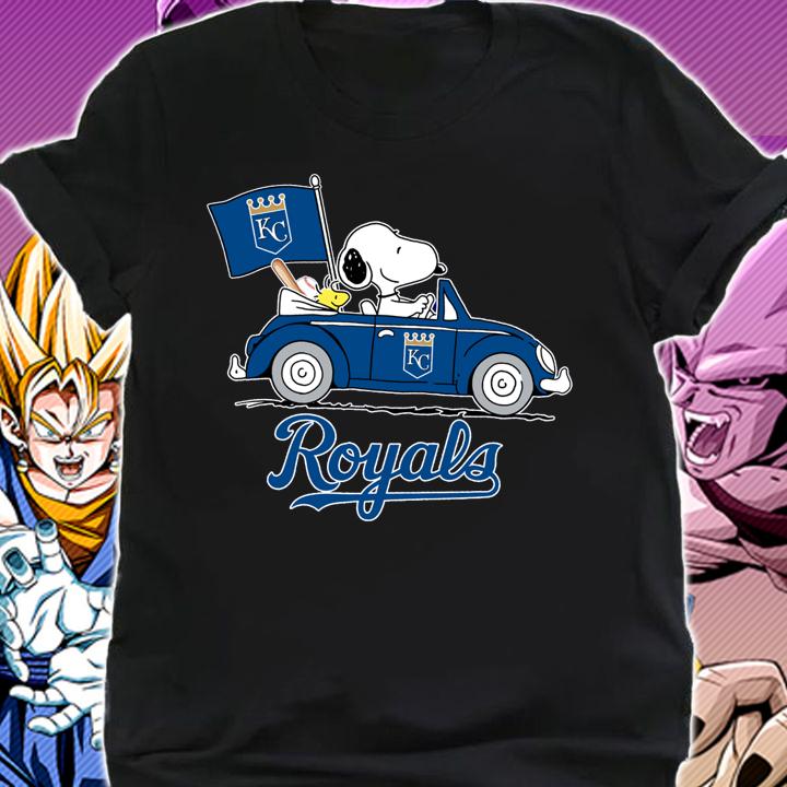 Kansas City Royals Snoopy Woodstock Driving Car t-shirt shirt