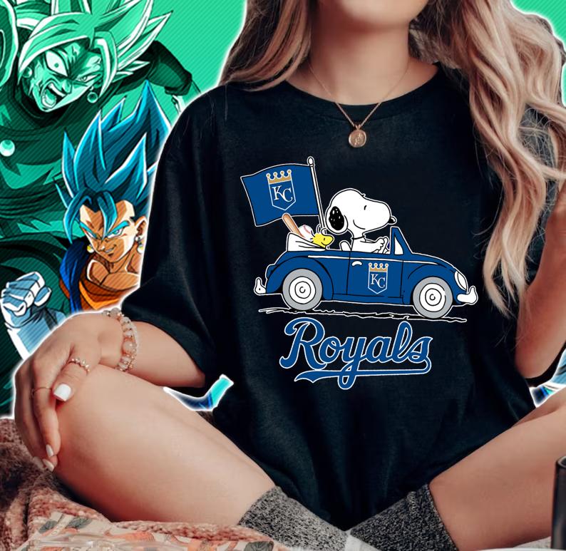 Kansas City Royals Snoopy Woodstock Driving Car t-shirt woman shirt