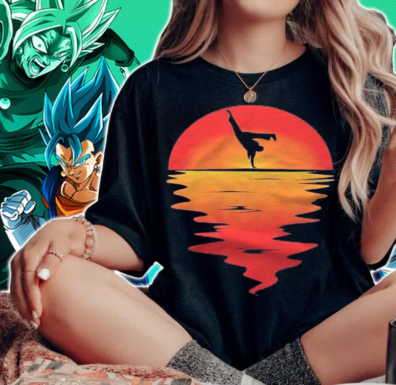 Capoeira Vaporwave Sunset Martial Arts Synthwave Shirt t-shirt woman shirt