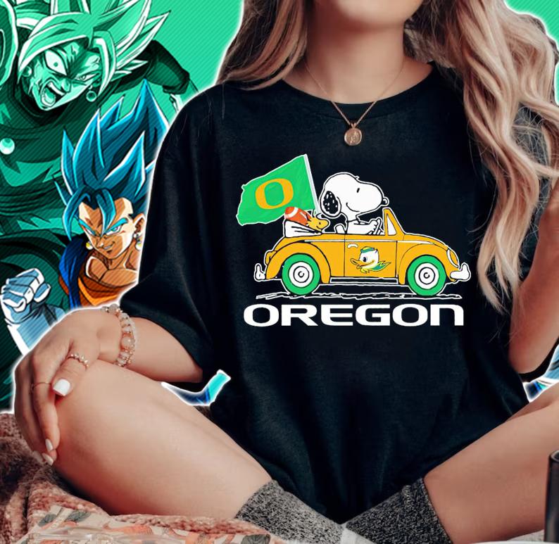 Oregon Ducks Snoopy And Woodstock t-shirt woman shirt