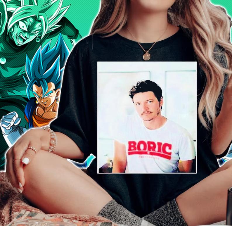 Pascalispunk Boric Con Polera De Pedro Pascal T-Shirt t-shirt woman shirt
