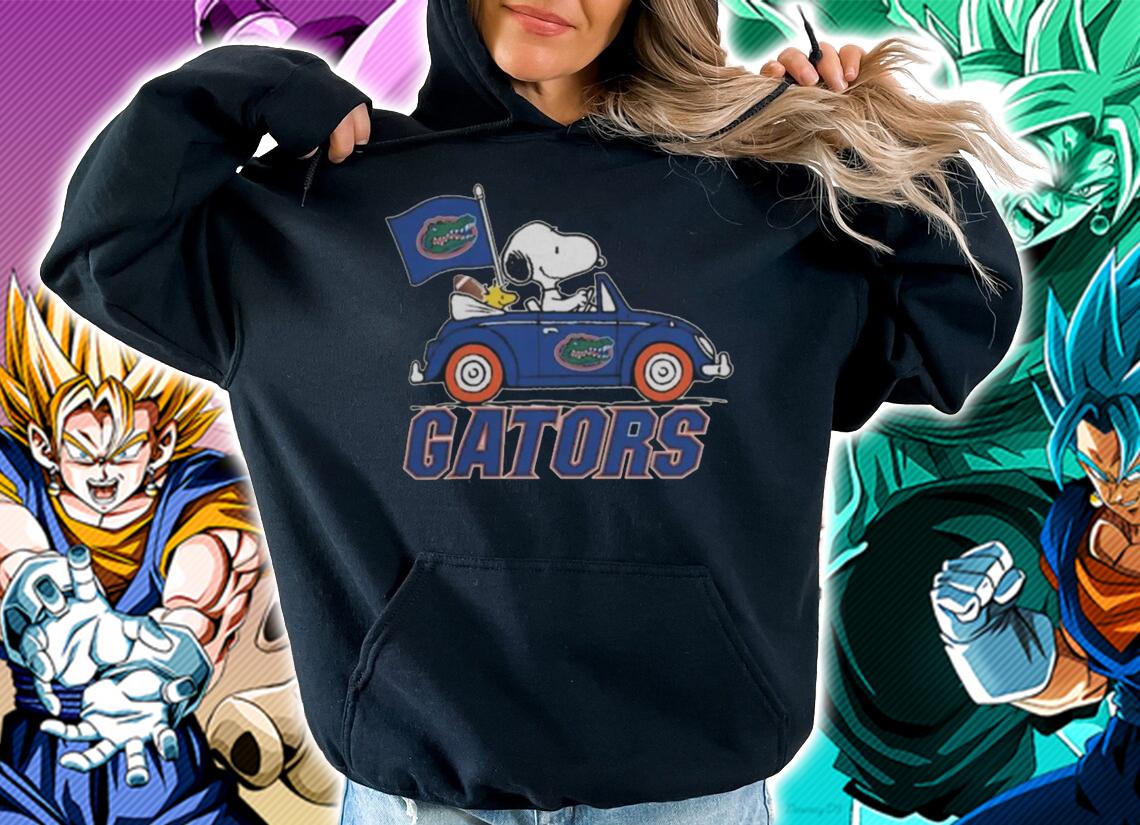 Snoopy And Woodstock Driving Car Florida Gators Flag t-shirt hoodie