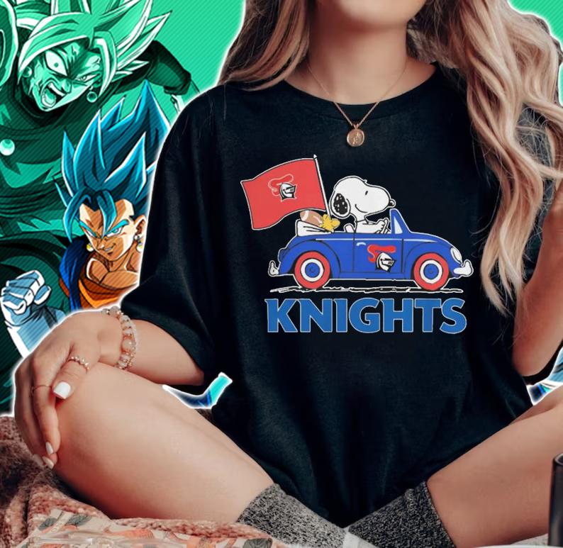 Snoopy And Woodstock Driving Car Newcastle Knights Flag t-shirt woman shirt