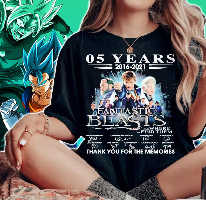 05 years 2016 2021 Fantastic Beasts and where to find them signatures t-shirt woman shirt