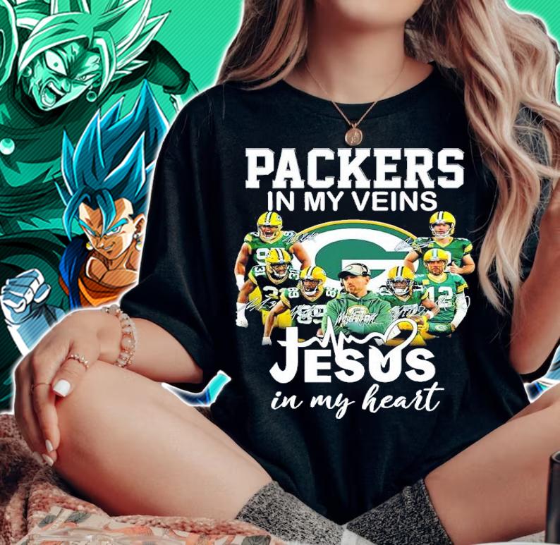 Green Bay Packer Football In My Veins Jesus In My Heart Signatures Shirt woman shirt