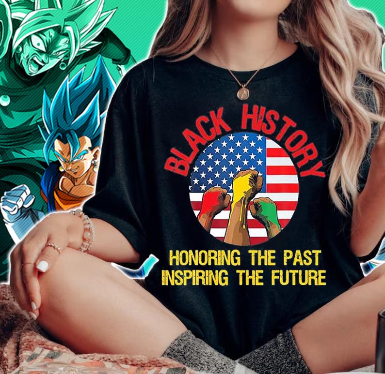 Honoring The Past Inspiring The Future Black History USA Flag T-Shirt woman shirt